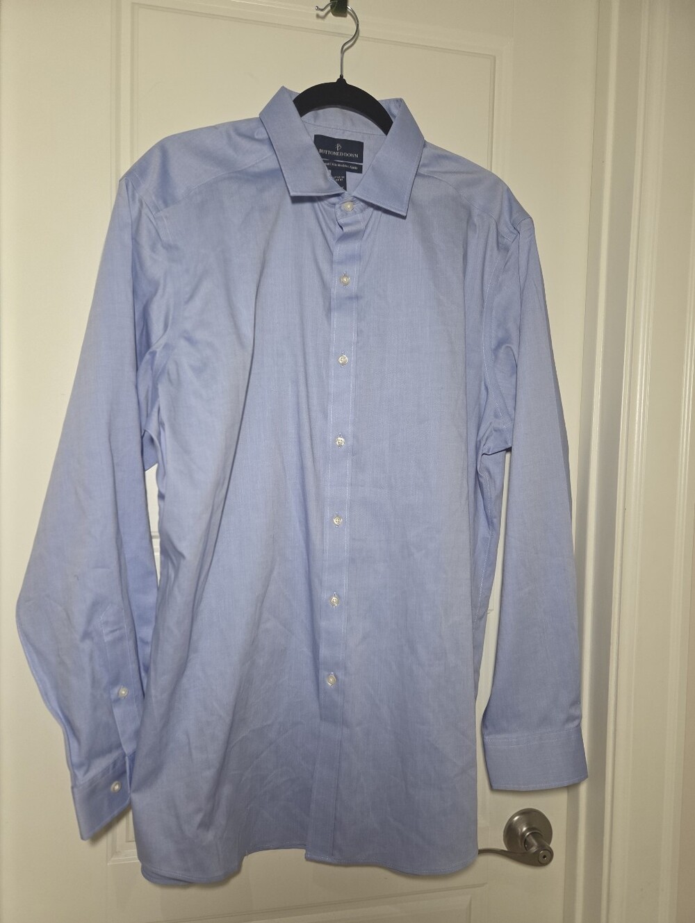 Buttoned Down Men'so Tailored-Fit Cutaway Collar Solid Dress Shirt
